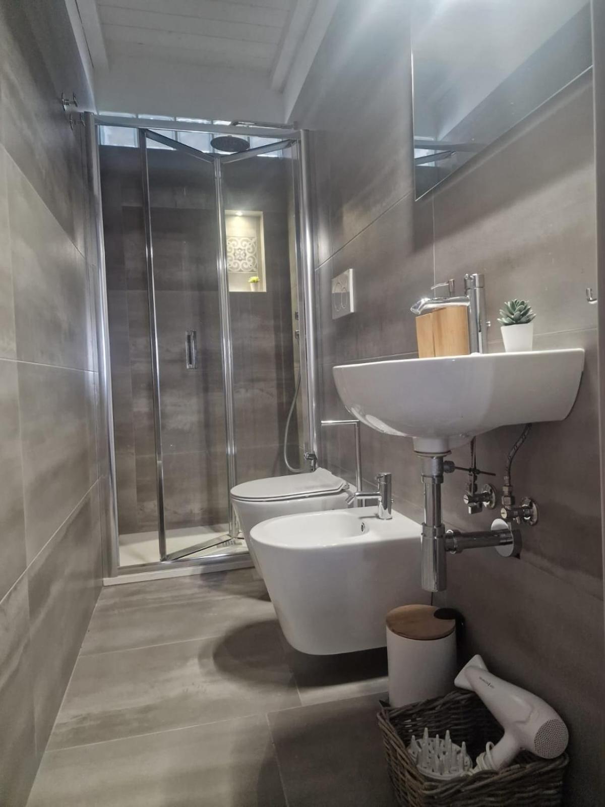Camere A Oriente II Room And Apartments Торе дел'Орсо Екстериор снимка